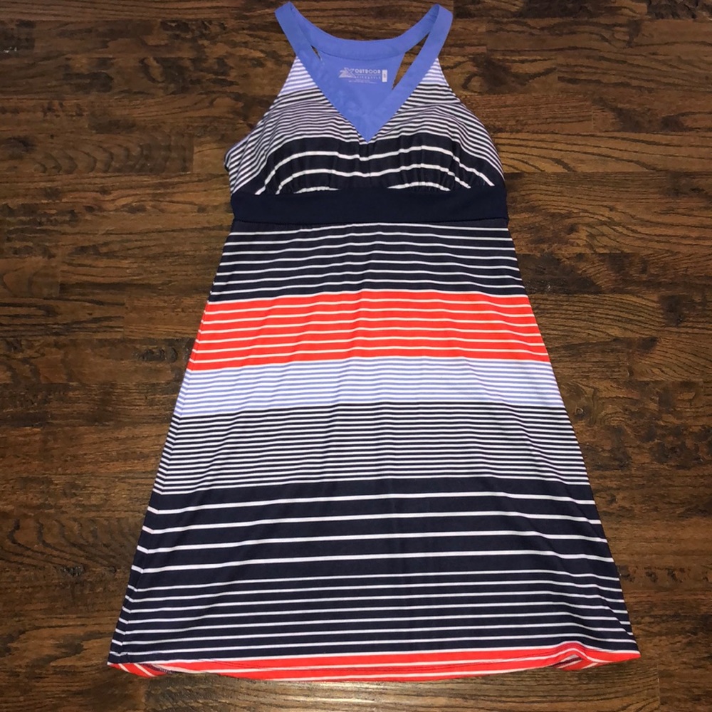 Comfortable outdoor dress